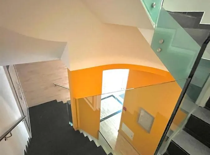 5 Rent Center Apartman Lugano